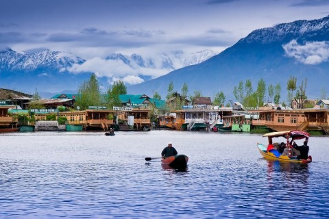 Incredible Kashmir Honeymoon Package